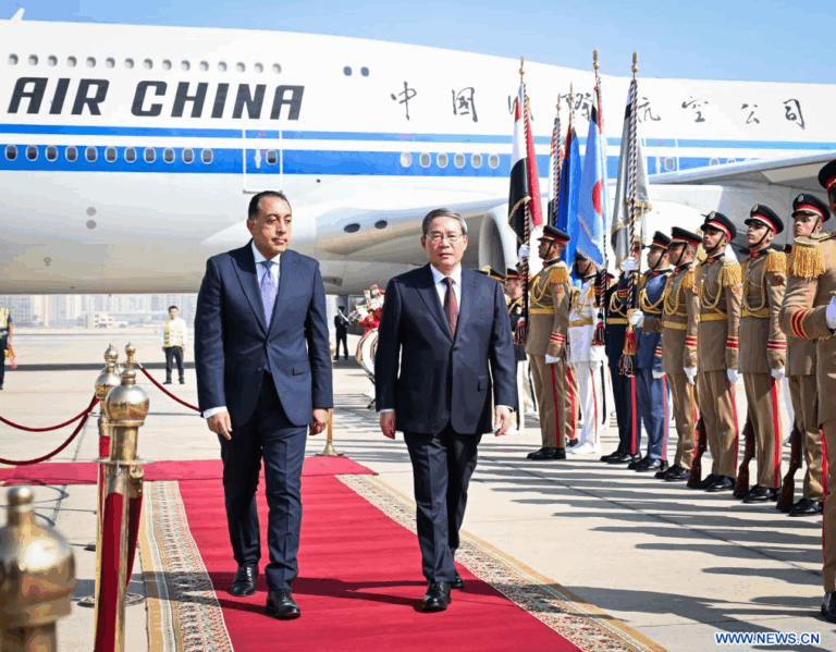 Image PM Chinois et Egyptien