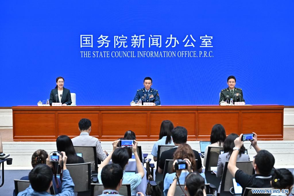 Image Chine CP défilé