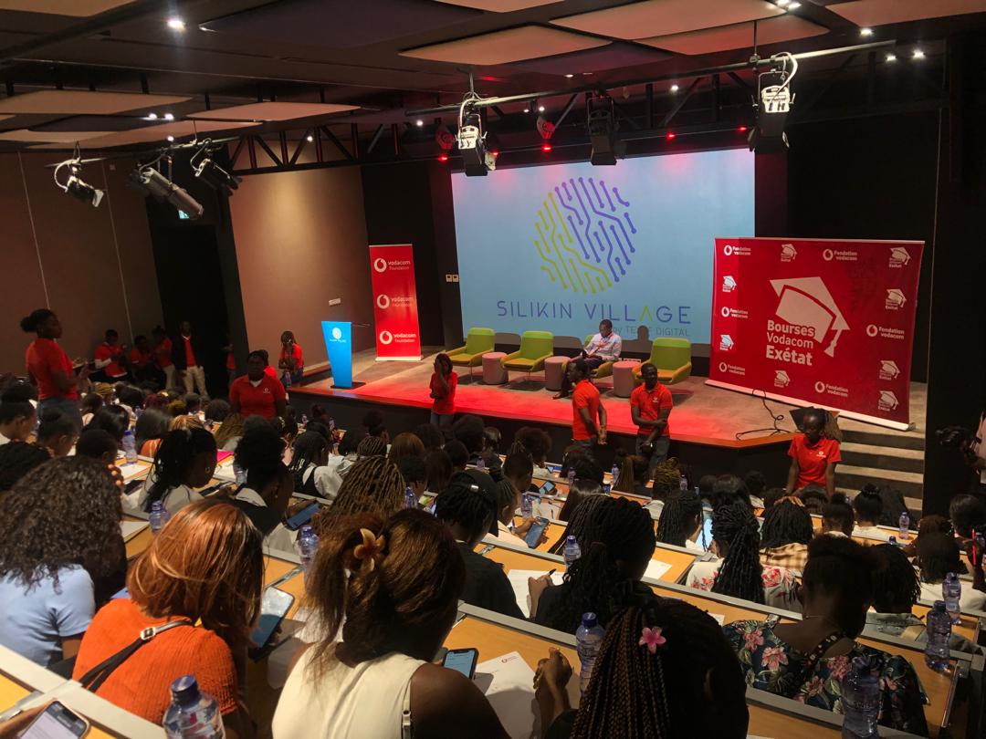 WhatsApp Image 2025-10-04 at 16.57.00