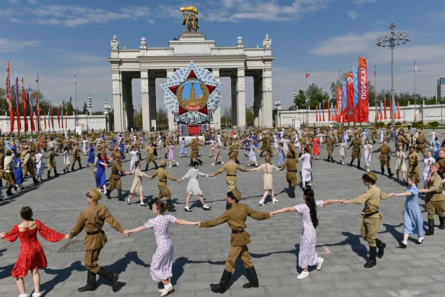 Image Chine défilé russie