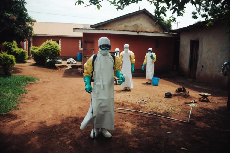 100 jours Ebola MSF